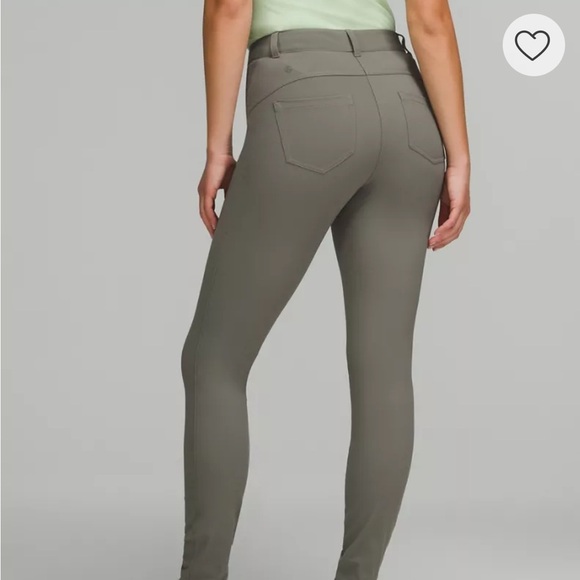 lululemon athletica Pants - Lululemon City Sleek 5 Pocket 7/8 Pant